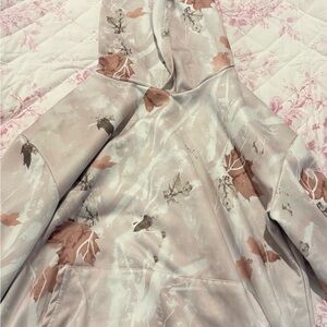 Camo Hooded Women's sweatshirt